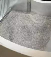 25 lb. (11.3 kg) Litter Capacity